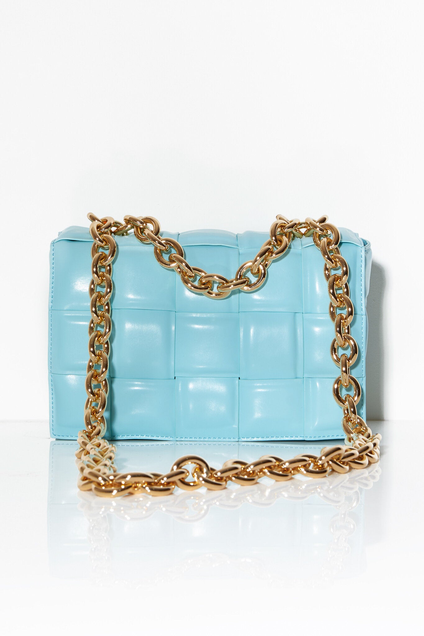 Quilted Shoulder Bag With Chunky Chain - Blue